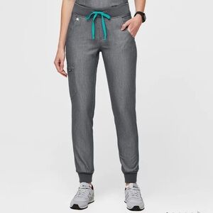 Figs Zamora Jogger. Small Petite